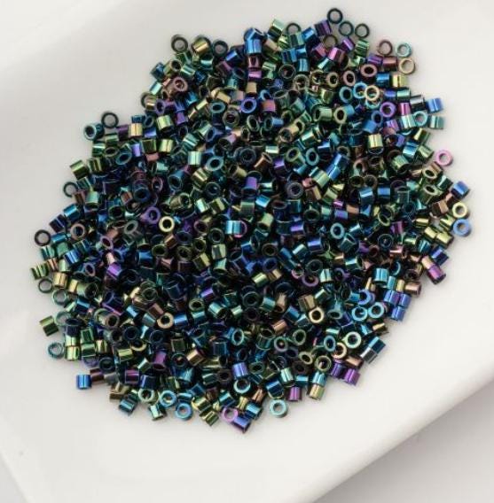 Cylin Bead 11/0 Black AB - 25 G Bag-CY11-1002