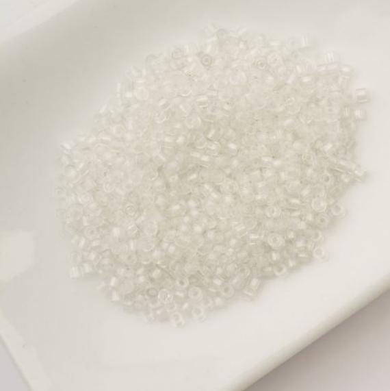 Cylin Bead 11/0 White to Sky *Glow in the Dark* - 25 G Bag-CY11-1136
