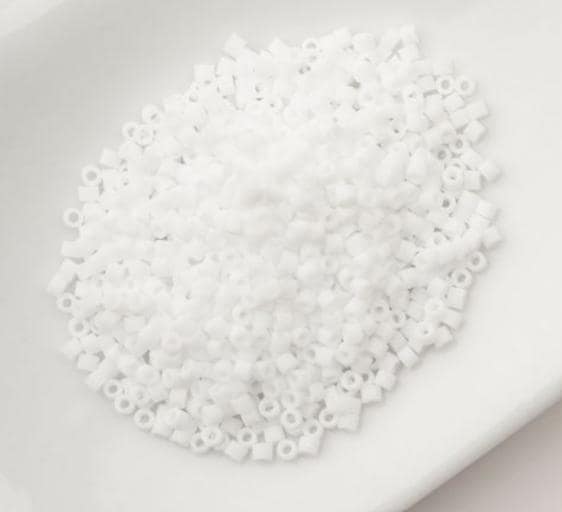 Cylin Bead 11/0 Matte Macaron White - 25 G Bag-CY11-1154