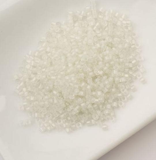 Cylin Bead 11/0 Glow in the Dark - White to Green - 25 G Bag-CY11-1134