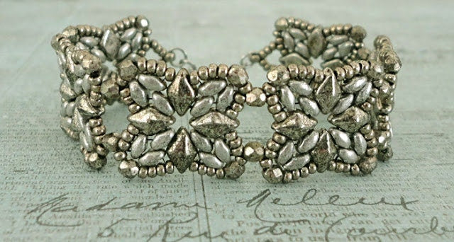 MiniDuo Crystal Bronze Pale Gold, 2-Hole 2x4MM Czech Glass, 01710-10 Grams