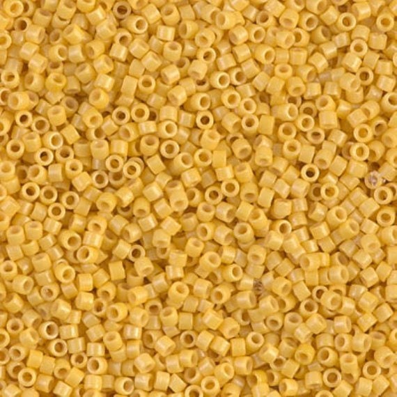 DB2102 11/0 Duracoat Opaque Banana Miyuki Delica