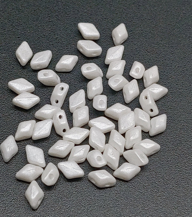 Mini GemDuo Pearl Shine White, 2-Hole Matubo Czech beads 6x4mm, 50 beads