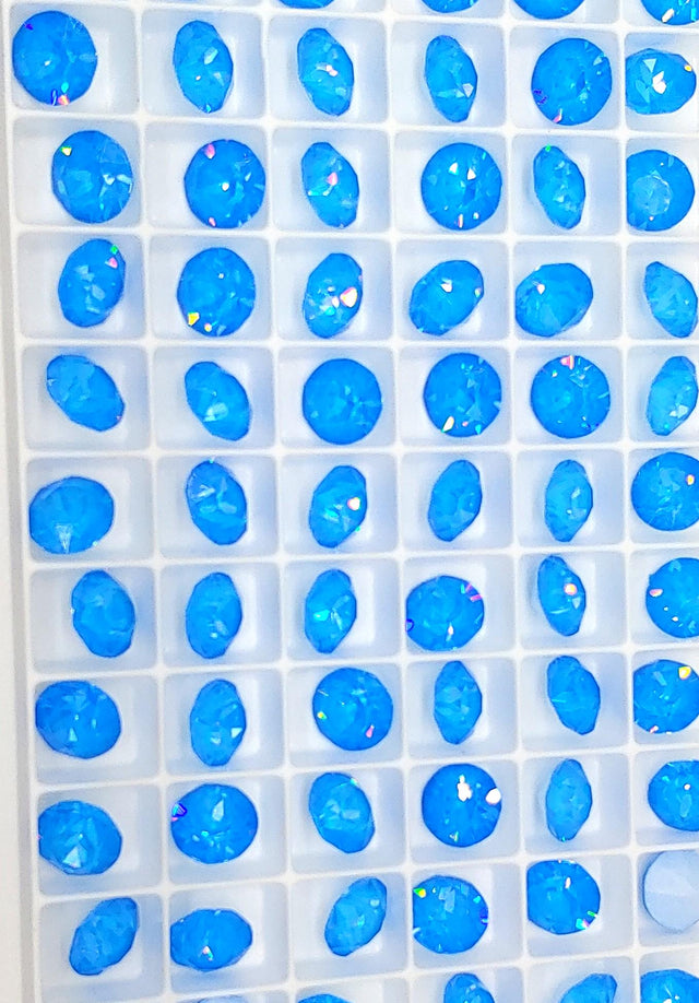 Brilliance Crystal Electric Blue Ignite SS39 8mmChaton, UnFoiled Back