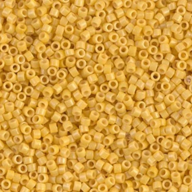 DB2102 11/0 Duracoat Opaque Banana Miyuki Delica 
