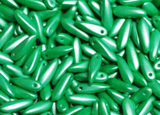 Dagger Bead Pearl Shine Lt Green, Czech Glass 3X11MM, 02010-24010