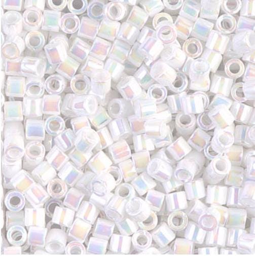 DB0202 11/0 White Pearl AB, Miyuki Delica