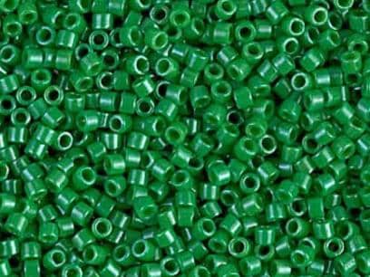 DB0655 11/0 Dyed Opaque Kelly Green Miyuki Delica