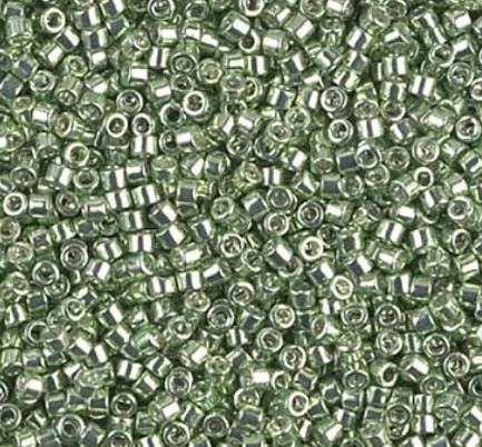 DB0413 11/0 Light Green Galvanized Miyuki Delica