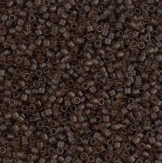 DB0769 11/0 Matte Transparent Root Beer Miyuki Delica