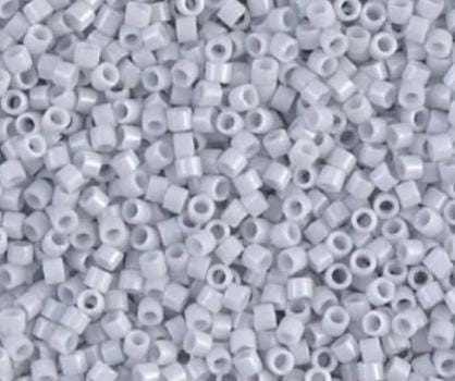 DB0209-1 11/0 Opaque Light Gray Luster Miyuki Delica