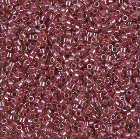 DB0283 11/0 Cranberry Lined Peridot Luster Miyuki Delica 