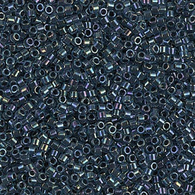 DB0286 11/0 Midnight Blue Lined Aqua AB Miyuki Delica 
