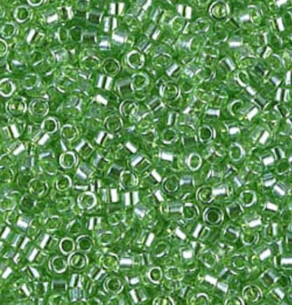 DB1226 11/0 Transparent Lime Luster Miyuki Delica