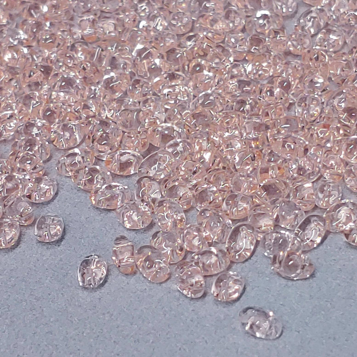 MiniDuo Rosaline 2-Hole 2x4mm Czech Glass 70120