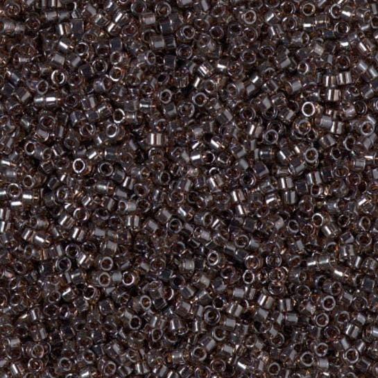 DB1892 11/0 Transparent Sable Brown Luster Miyuki Delica 