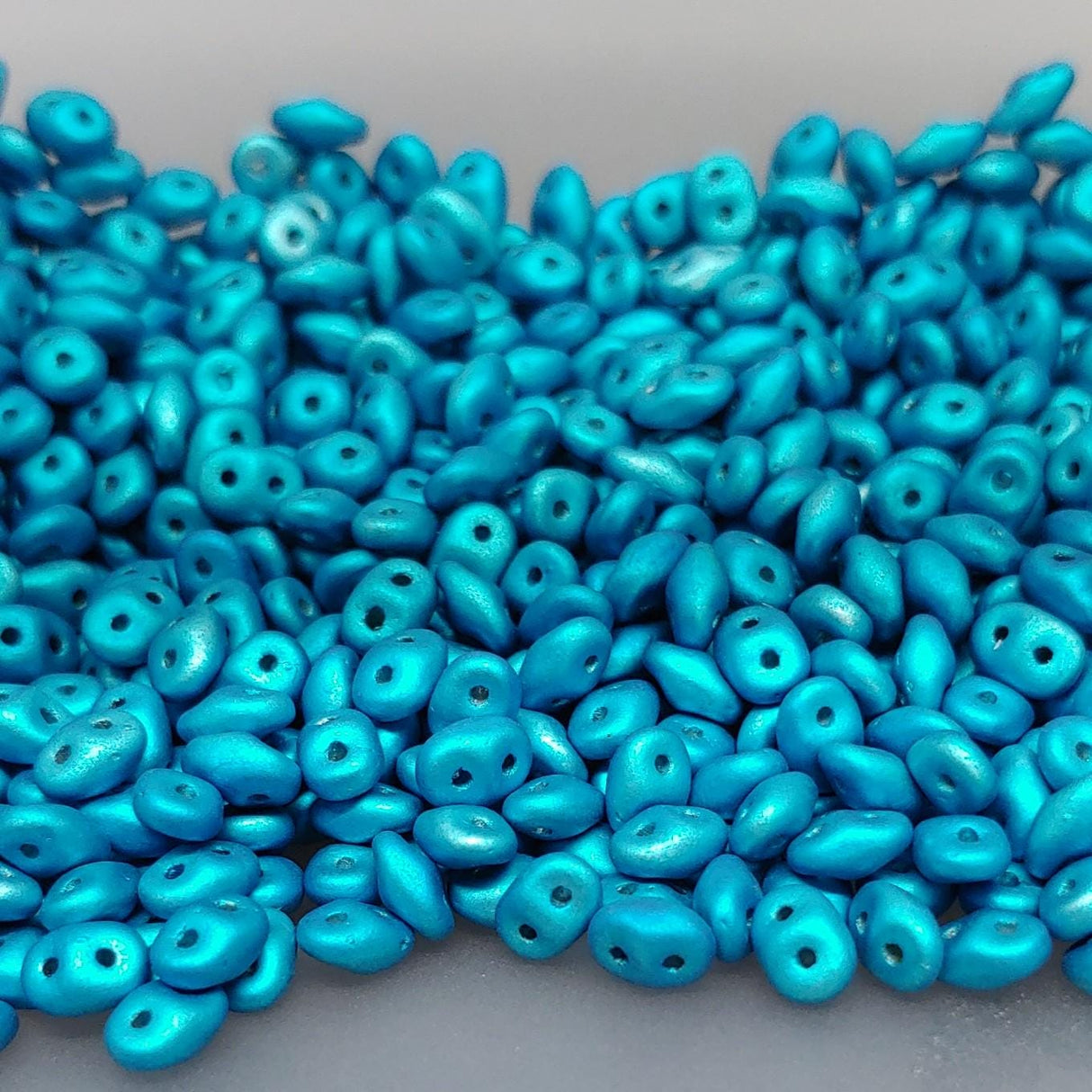 Superduo Metalust Matte Turquoise, Czech Glass 2-hole bead 2.5mm x 5mm, 10 grams