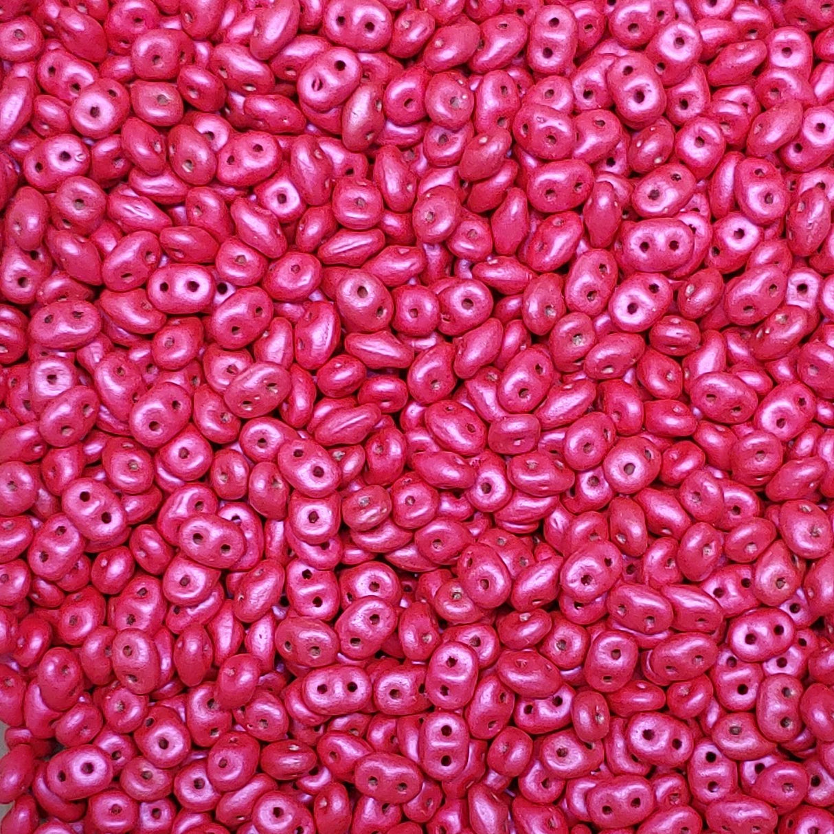 SuperDuo AluColour Hot Pink, 2-hole 2.5x5mm Czech Glass, 00030-33402-10 grams