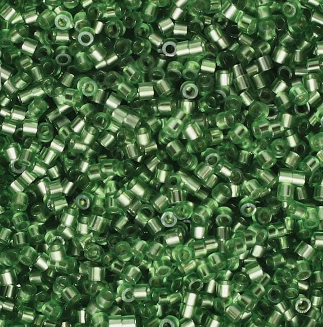 Linea Beads 11/0, Silver Lined Green LIN063, 30 Grams