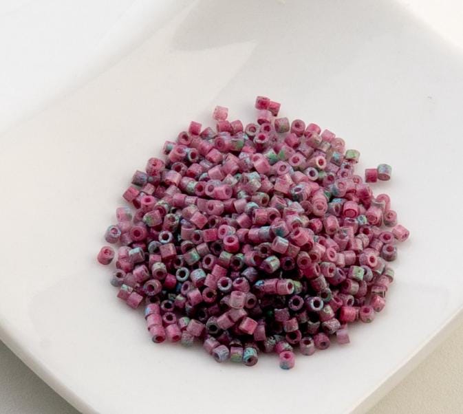 Cylin Bead 11/0 Verdara Blossom - 25 G Bag-CY11-1245