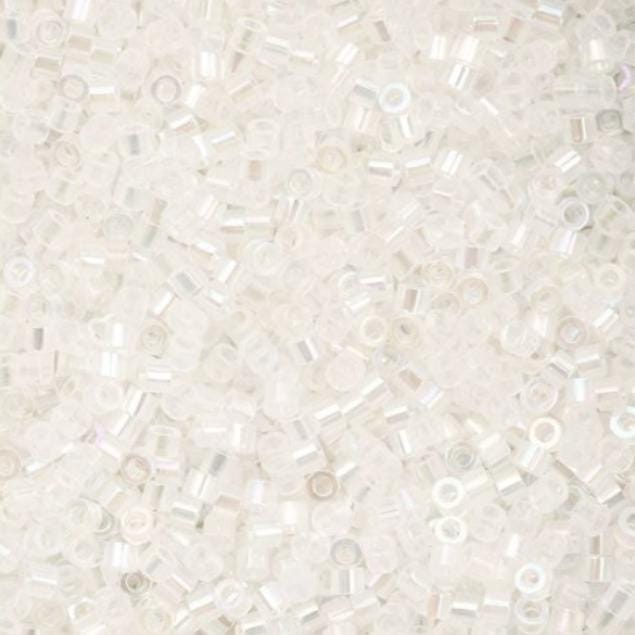 Cylin Bead 11/0 White Opal AB - 25 G Bag-CY11-1027
