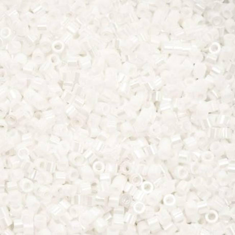 Cylin Bead 11/0 White Pearl Luster - 25 G Bag-CY11-1024
