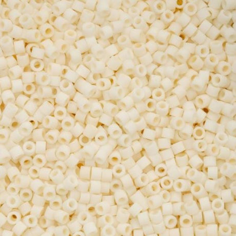 Cylin Bead 11/0 Cream Matte Glazed Luster - 25 G Bag-CY11-1036