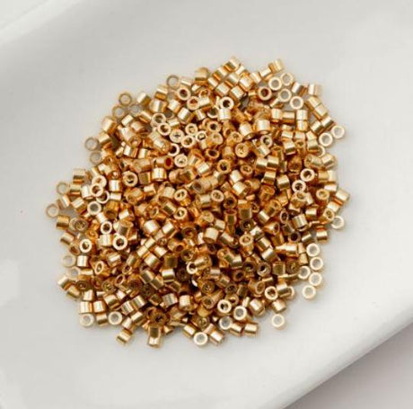Cylin Bead 11/0 Opaque Toasted Caramel - 25 G Bag-CY11-1039