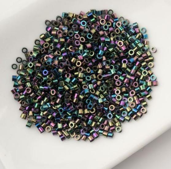 Cylin Bead 11/0 Purple Iris - 25 G Bag-CY11-1001