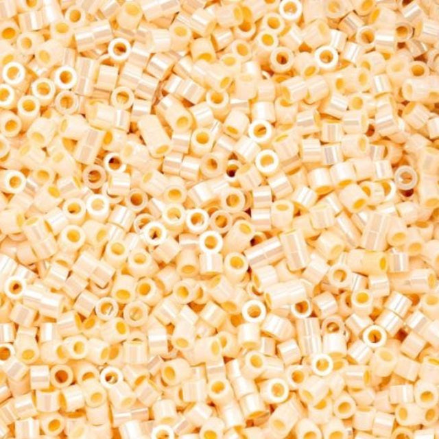 Cylin Bead 11/0 Light Beige Glazed Luster - 25 G Bag-CY11-1026