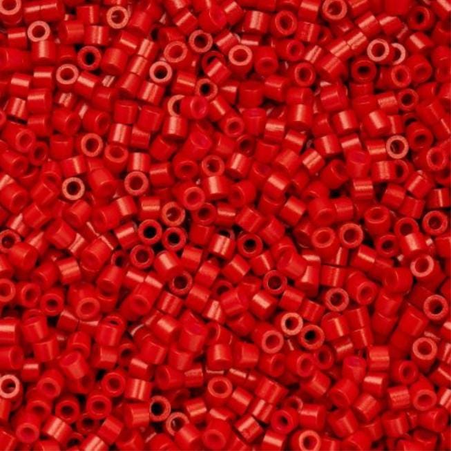 Cylin Bead 11/0 Opaque Red - 25 G Bag-CY11-1055