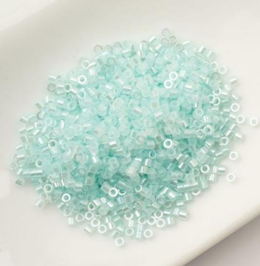 Cylin Bead 11/0 Light Crystal Aqua Ceylon - 25 G Bag-CY11-1030