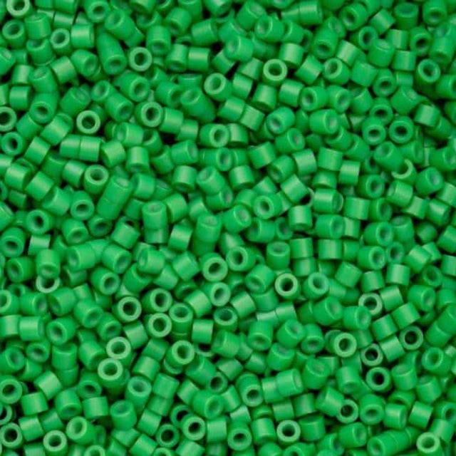 Cylin Bead 11/0 Green Kelly - 25 G Bag-CY11-1046