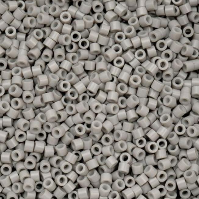 Cylin Bead 11/0 Opaque Dove Grey - 25 G Bag-CY11-1081