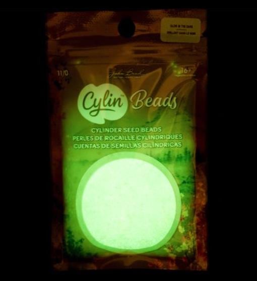 Cylin Bead 11/0 Glow in the Dark - White to Green - 25 G Bag-CY11-1134