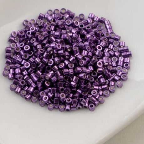 Cylin Bead 11/0 Opaque Electro Lilac - 25 G Bag-CY11-1205